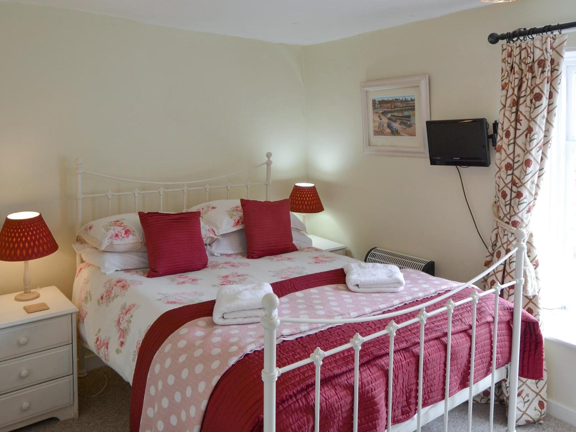 Hollyhock Cottage -Uk33553 Blakeney  Bagian luar foto