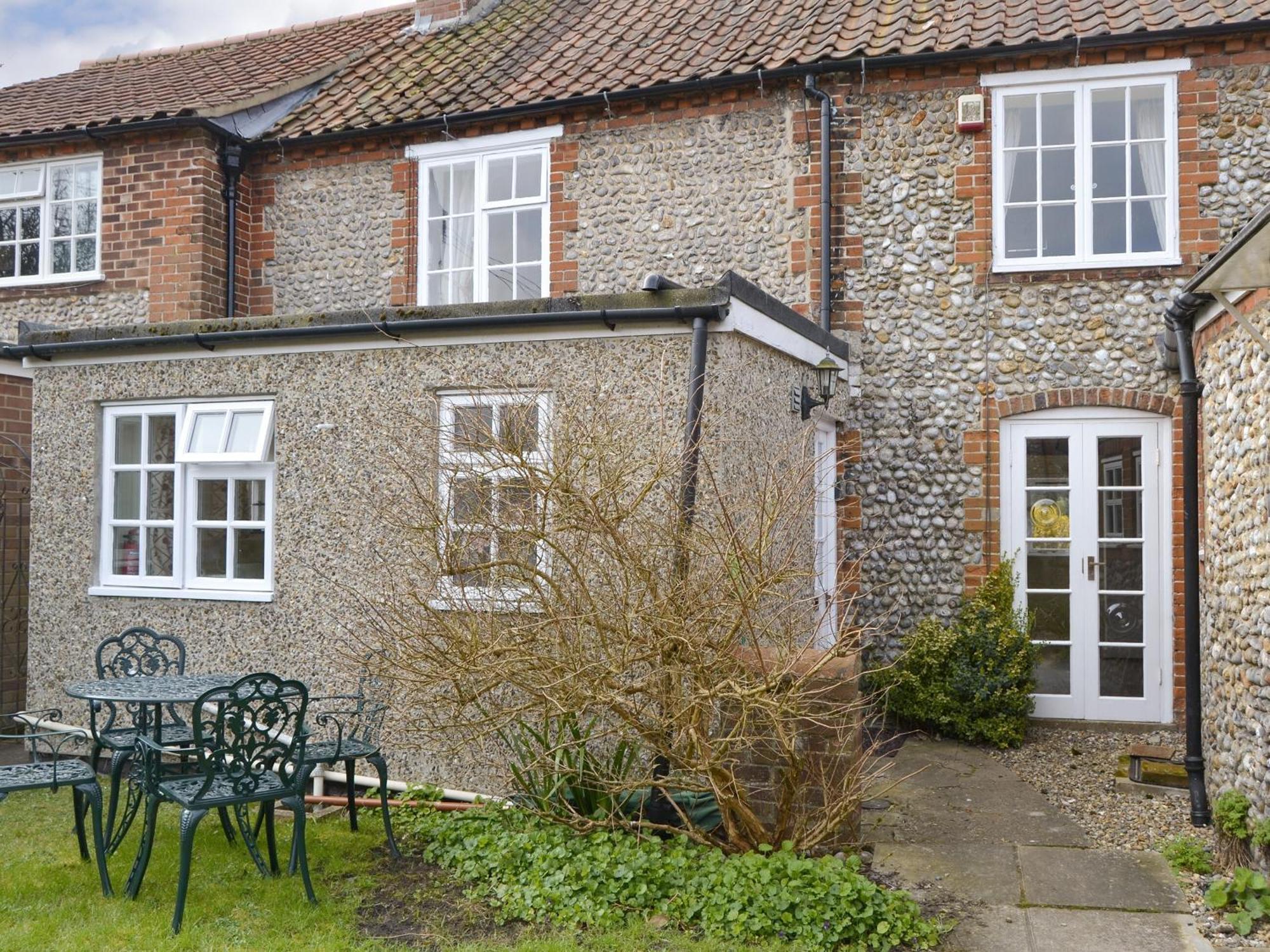 Hollyhock Cottage -Uk33553 Blakeney  Bagian luar foto